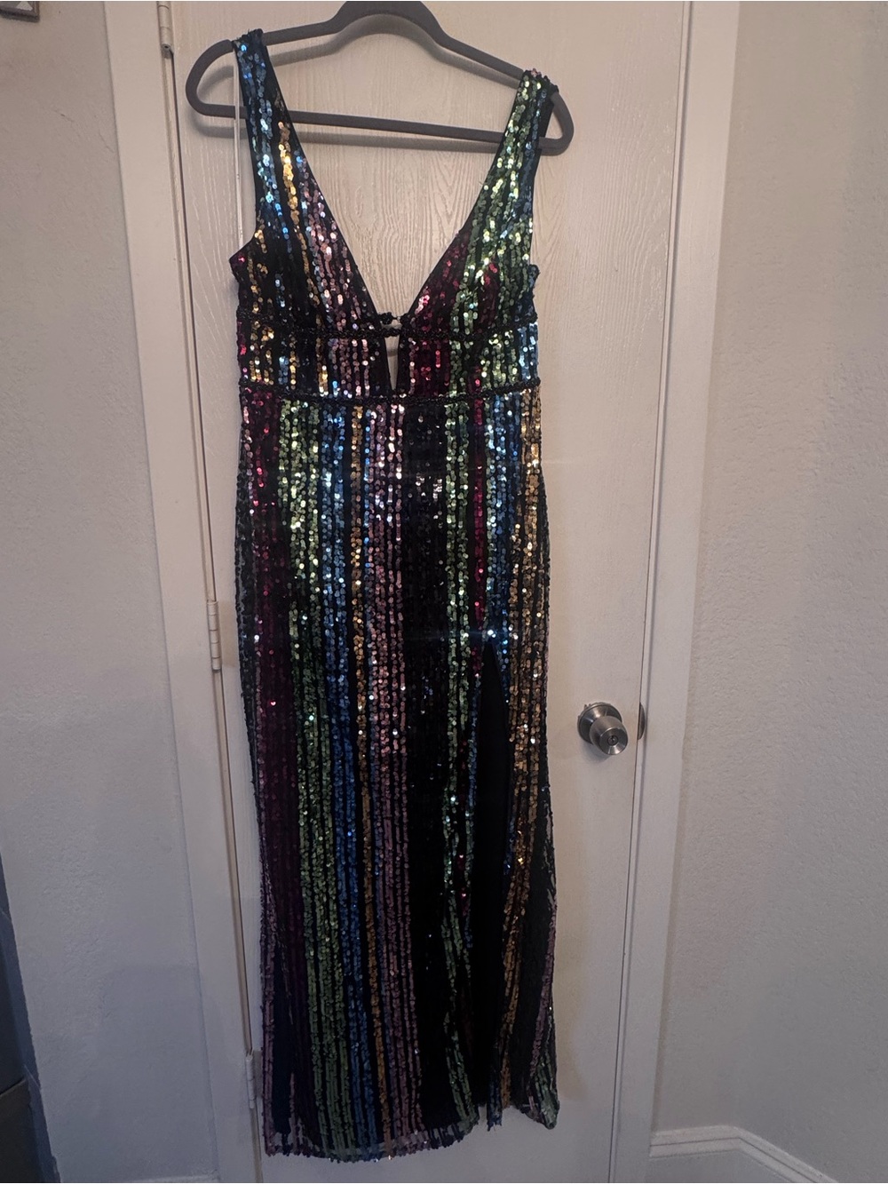 Lulu's Multicolor Sequin Striped V-Neck Maxi Dress L